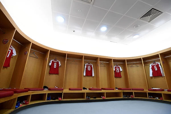Arsenal FC: Preparing for Battle in the Europa League Quarterfinals - A Peek into the Changing Room (Arsenal v CSKA Moscow 2017-18)