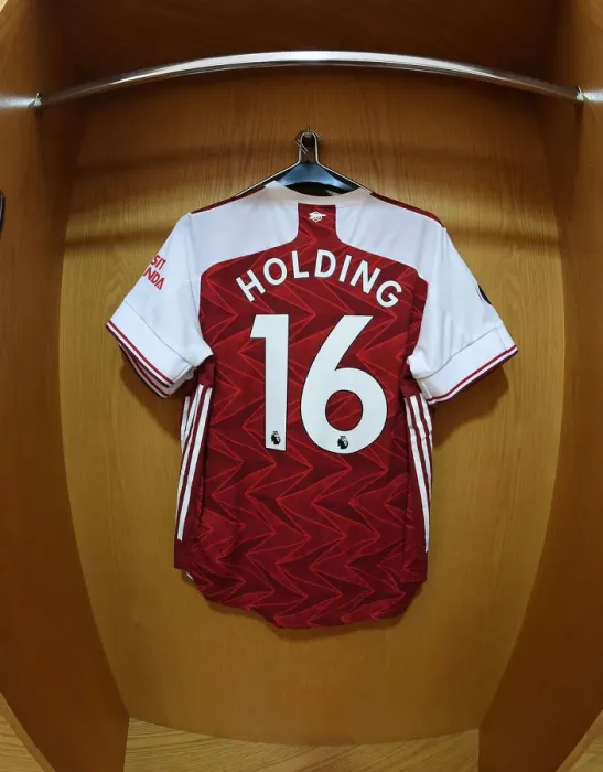 Framed Print : Arsenal FC: Rob Holding's Jersey Hangs in Emirates Stadium Changing Room Ahead of Arsenal v Watford Match