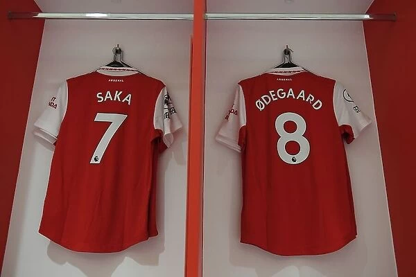 Arsenal FC: Saka and Odegaard Gear Up in Emirates Changing Room Ahead of Arsenal v Brentford Match (2022-23)