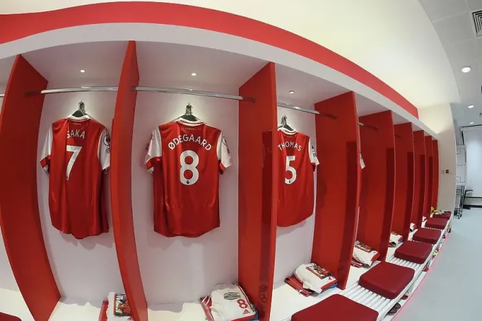 Framed Print : Arsenal FC: Saka and Odegaard Gear Up in Emirates Changing Room Ahead of Arsenal v Newcastle United (2022-23)