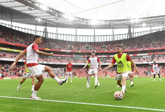 Framed Print : Arsenal FC: Saliba and Jorginho Warm Up Ahead of Arsenal v Nottingham Forest (2023-24) Framed Print : Arsenal FC: Saliba and Jorginho Warm Up Ahead of Arsenal v Nottingham Forest (2023-24)