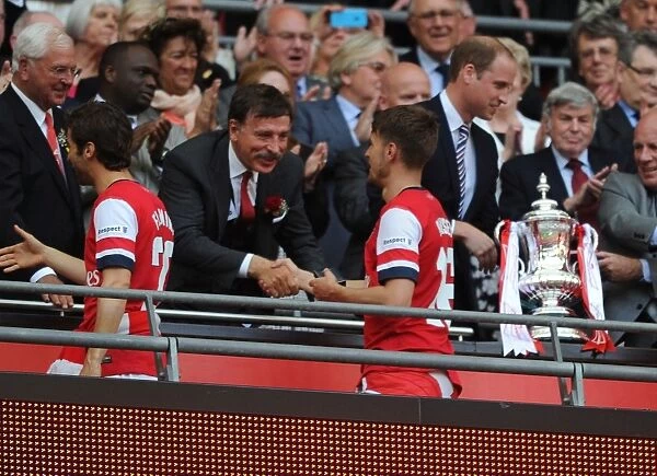 Arsenal FC: Stan Kroenke Congratulates Aaron Ramsey after FA Cup Victory