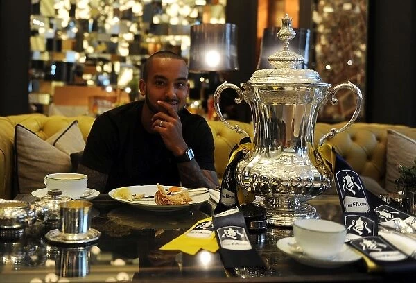 Arsenal FC: Theo Walcott Celebrates FA Cup Victory in London, 2015