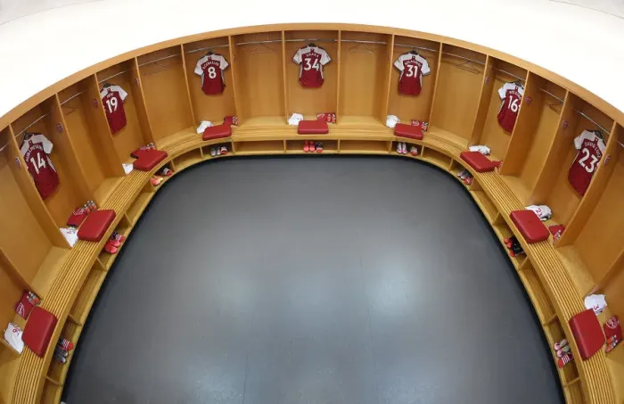 Framed Print : Arsenal FC: United in Pre-Match Huddle - Arsenal vs Watford (2019-2020) Framed Print : Arsenal FC: United in Pre-Match Huddle - Arsenal vs Watford (2019-2020)
