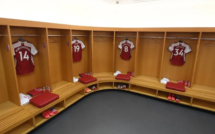 Framed Print : Arsenal FC: Unity and Focus - Pre-Match Huddle at Emirates Stadium (2019-20) Framed Print : Arsenal FC: Unity and Focus - Pre-Match Huddle at Emirates Stadium (2019-20)