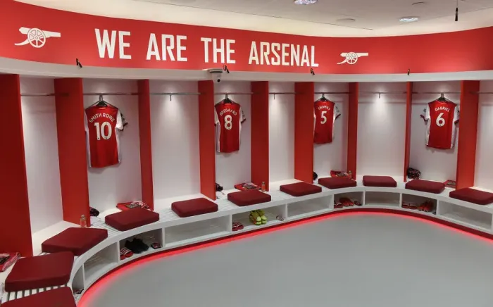 Framed Print : Arsenal FC: Unity and Focus - Pre-Match Huddle vs Crystal Palace (2021-22 Premier League) Framed Print : Arsenal FC: Unity and Focus - Pre-Match Huddle vs Crystal Palace (2021-22 Premier League)