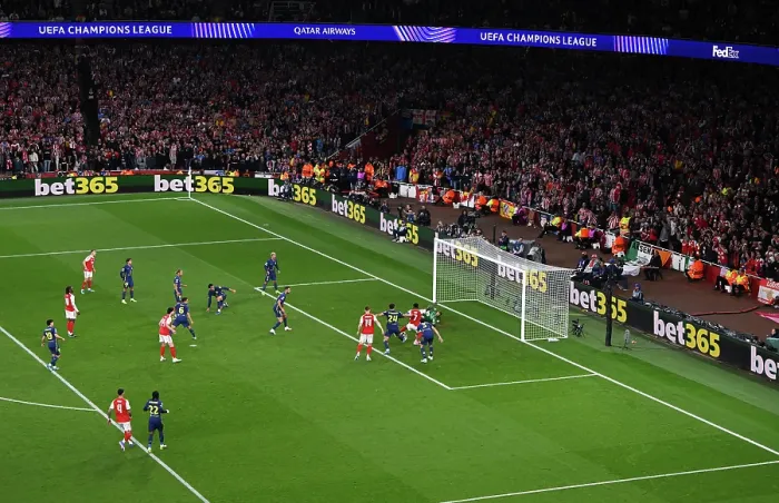 Framed Print : Arsenal FC v Atletico de Madrid - UEFA Champions League 2025 / 26 Semi Final Second Leg