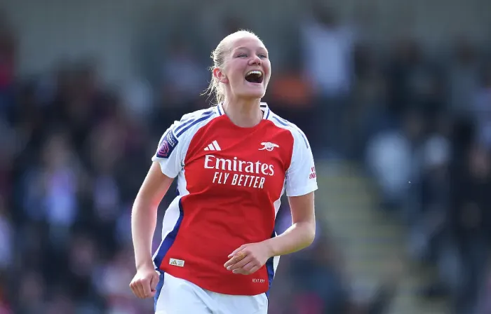 Framed Print : Arsenal FC v Brighton & Hove Albion - Barclays Women´s Super League Arsenal FC v Brighton & Hove Albion - Barclays Women´s Super League