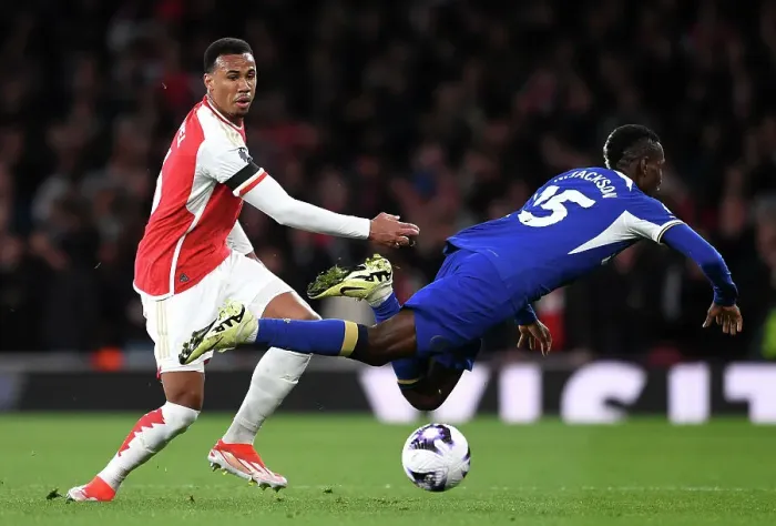 Framed Print : Arsenal FC v Chelsea FC - Premier League