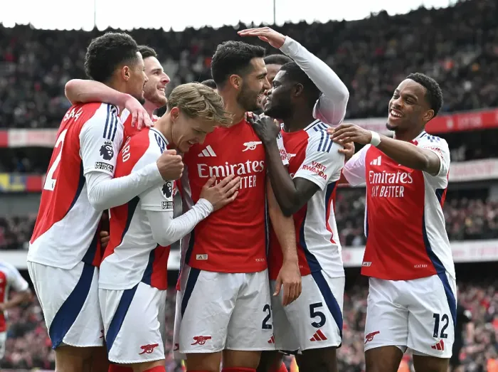 Framed Print : Arsenal FC v Chelsea FC - Premier League Framed Print : Arsenal FC v Chelsea FC - Premier League