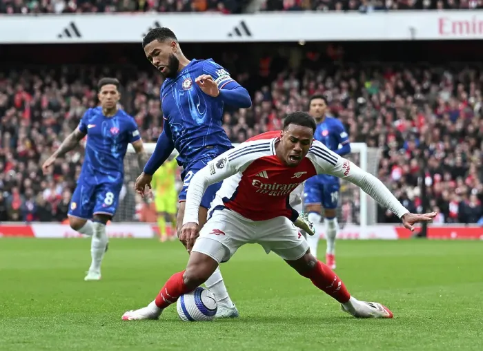 Framed Print : Arsenal FC v Chelsea FC - Premier League