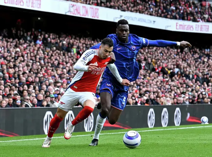 Framed Print : Arsenal FC v Chelsea FC - Premier League