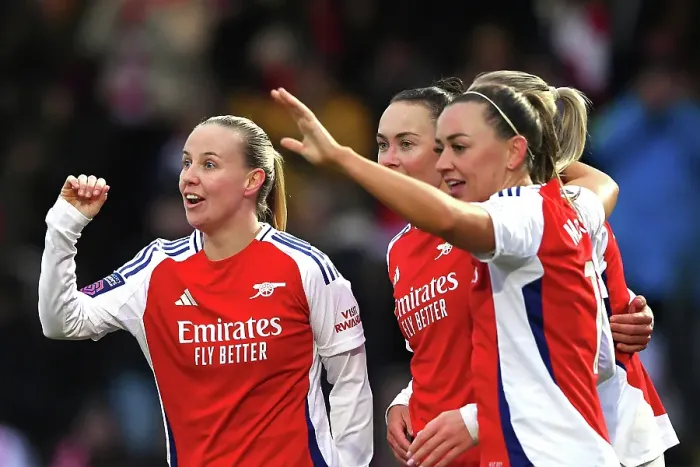 Framed Print : Arsenal FC v Crystal Palace - Barclays Women's Super League Framed Print : Arsenal FC v Crystal Palace - Barclays Women's Super League