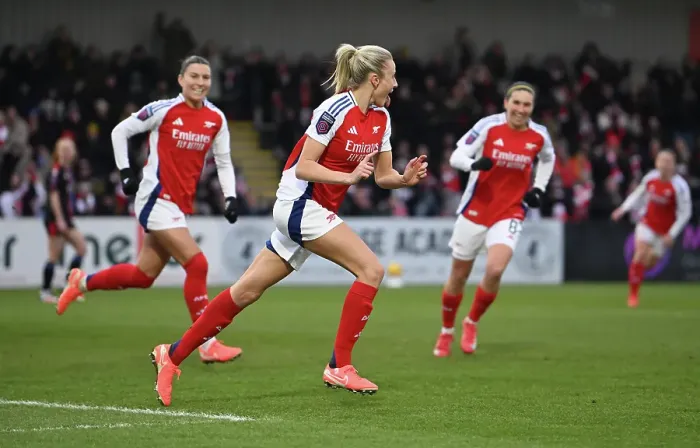 Framed Print : Arsenal FC v Crystal Palace - Barclays Women's Super League Framed Print : Arsenal FC v Crystal Palace - Barclays Women's Super League