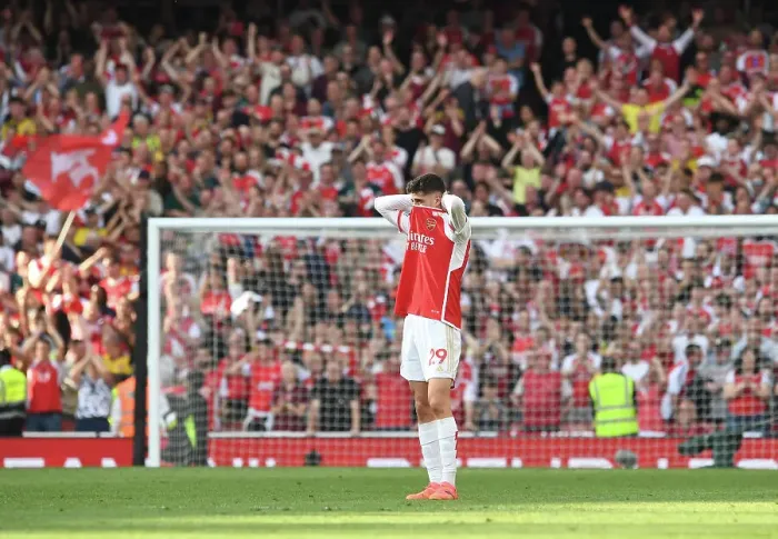 Framed Print : Arsenal FC v Everton FC - Premier League Framed Print : Arsenal FC v Everton FC - Premier League