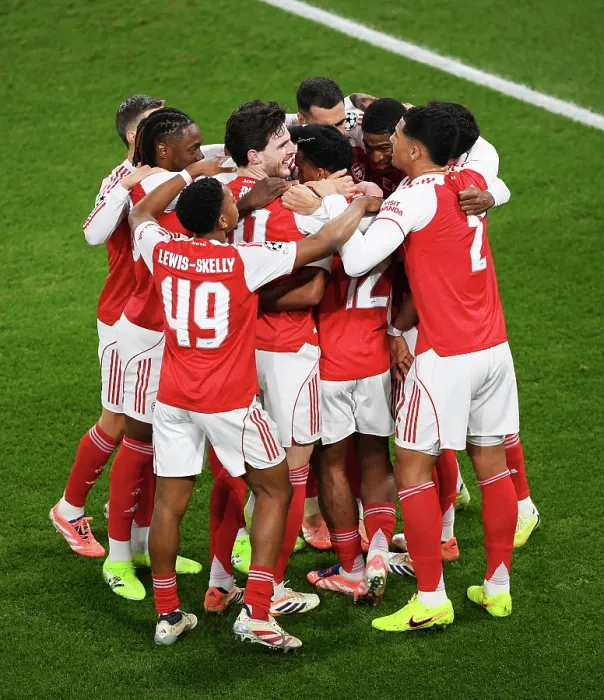 Framed Print : Arsenal FC v FC Bayern Munchen - UEFA Champions League 2025 / 26 League Phase MD5 Arsenal FC v FC Bayern München - UEFA Champions League 2025 / 26 League Phase MD5
