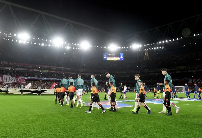 Framed Print : Arsenal FC v FC Porto: Round of 16 Second Leg - UEFA Champions League 2023 / 24