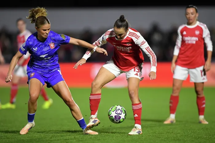 Framed Print : Arsenal FC v FC Twente - UEFA Women's Champions League 2025 / 26 League Phase MD5 Arsenal FC v FC Twente - UEFA Women's Champions League 2025 / 26 League Phase MD5