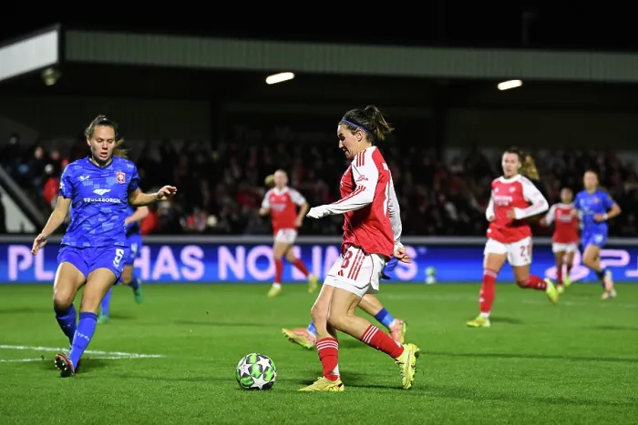 Framed Print : Arsenal FC v FC Twente - UEFA Women's Champions League 2025 / 26 League Phase MD5 Arsenal FC v FC Twente - UEFA Women's Champions League 2025 / 26 League Phase MD5