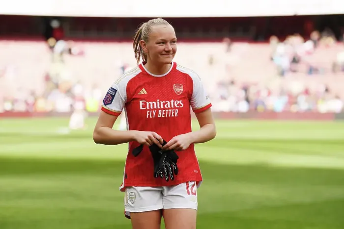 Framed Print : Arsenal FC v Leicester City - Barclays Women's Super League Framed Print : Arsenal FC v Leicester City - Barclays Women's Super League