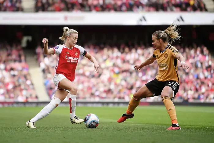 Framed Print : Arsenal FC v Leicester City - Barclays Women's Super League