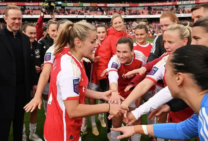 Framed Print : Arsenal FC v Leicester City - Barclays Women's Super League Framed Print : Arsenal FC v Leicester City - Barclays Women's Super League