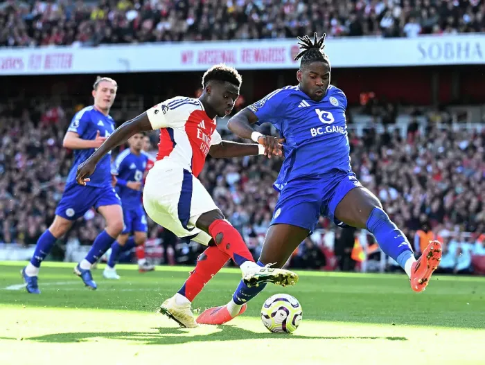 Framed Print : Arsenal FC v Leicester City FC - Premier League Framed Print : Arsenal FC v Leicester City FC - Premier League