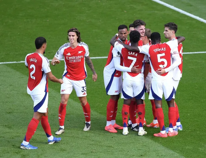 Framed Print : Arsenal FC v Leicester City FC - Premier League