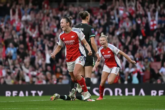 Framed Print : Arsenal FC v Liverpool FC - Barclays Women's Super League Arsenal FC v Liverpool FC - Barclays Women's Super League Framed Print : Arsenal FC v Liverpool FC - Barclays Women's Super League Arsenal FC v Liverpool FC - Barclays Women's Super League