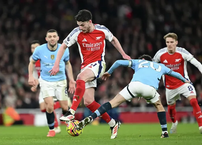 Framed Print : Arsenal FC v Manchester City FC - Premier League Framed Print : Arsenal FC v Manchester City FC - Premier League