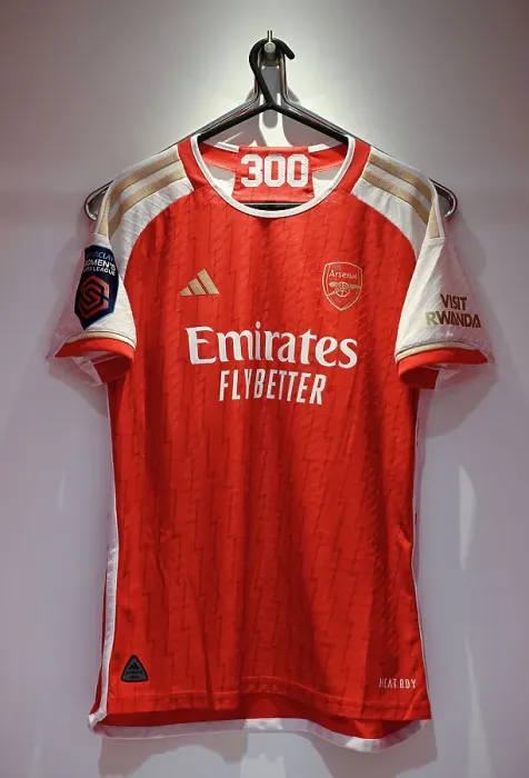 Framed Print : Arsenal FC v Manchester United - Barclays Women's Super League Framed Print : Arsenal FC v Manchester United - Barclays Women's Super League