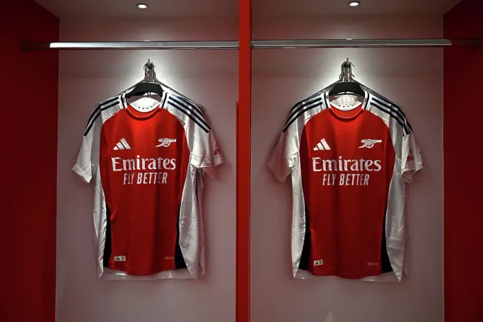 Framed Print : Arsenal FC v Manchester United FC - Premier League Framed Print : Arsenal FC v Manchester United FC - Premier League
