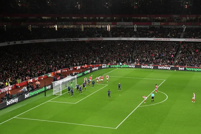 Framed Print : Arsenal FC v Manchester United FC - Premier League