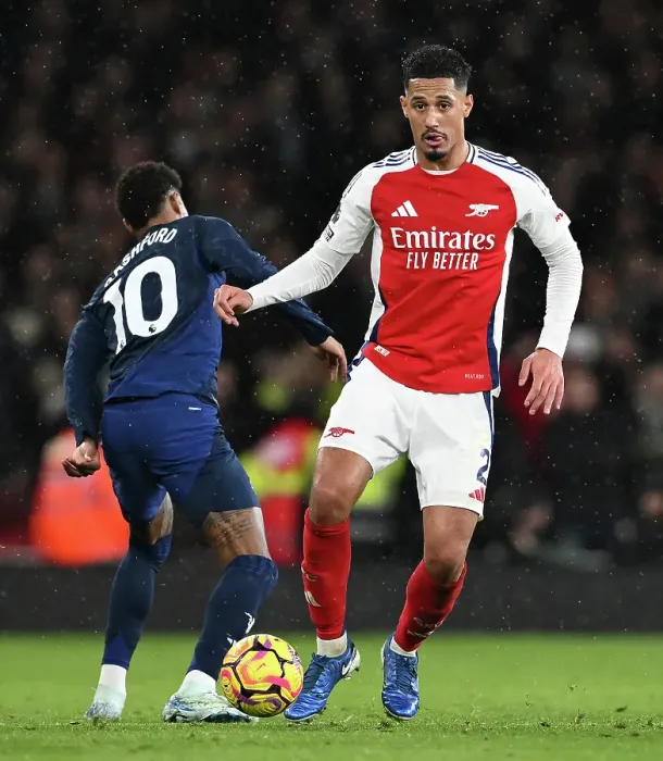 Framed Print : Arsenal FC v Manchester United FC - Premier League Framed Print : Arsenal FC v Manchester United FC - Premier League