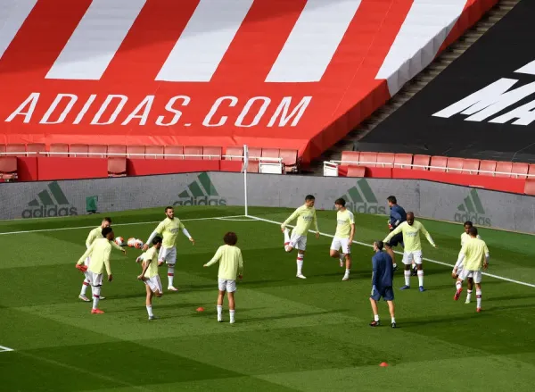 Europa League Watch Arsenal V Dundalk Premier League Dundalk