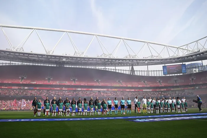 Framed Print : Arsenal FC v OL Lyonnes - UEFA Women's Champions League 2025 / 26 Semi-Final First Leg Arsenal FC v OL Lyonnes - UEFA Women's Champions League 2025 / 26 Semi-Final First Leg