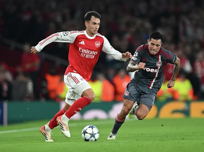 Framed Print : Arsenal FC v Olympiacos FC - UEFA Champions League 2025 / 26 League Phase MD2 Framed Print : Arsenal FC v Olympiacos FC - UEFA Champions League 2025 / 26 League Phase MD2