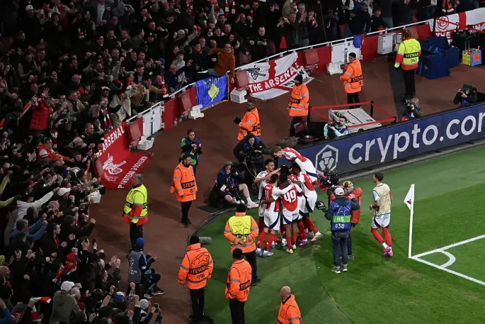 Framed Print : Arsenal FC v Real Madrid C.F. - UEFA Champions League 2024 / 25 Quarter Final First Leg