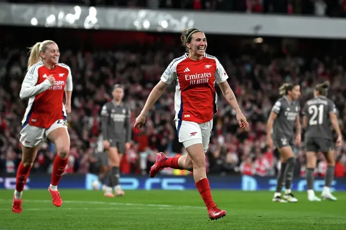 Framed Print : Arsenal FC v Real Madrid CF - UEFA Women's Champions League Quarter Finals Second Leg Arsenal FC v Real Madrid CF - UEFA Women's Champions League Quarter Finals Second Leg