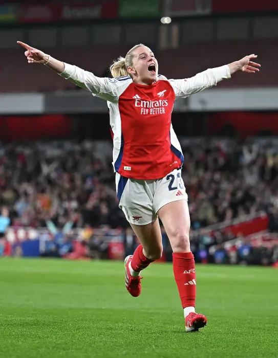 Framed Print : Arsenal FC v Real Madrid CF - UEFA Women's Champions League Quarter Finals Second Leg Arsenal FC v Real Madrid CF - UEFA Women's Champions League Quarter Finals Second Leg