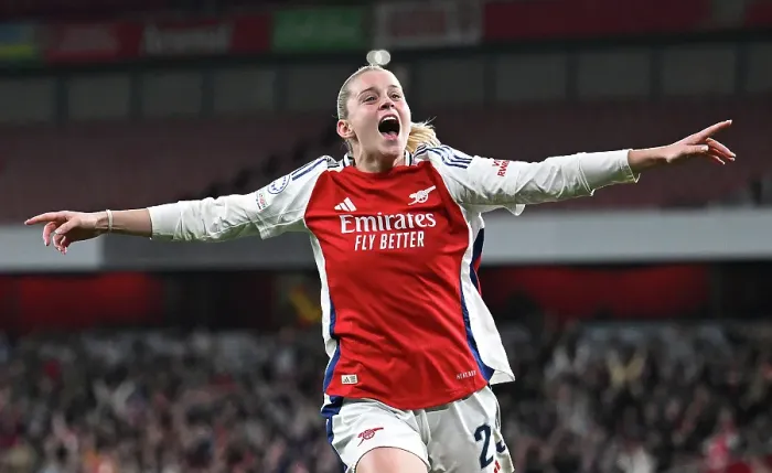 Framed Print : Arsenal FC v Real Madrid CF - UEFA Women's Champions League Quarter Finals Second Leg Arsenal FC v Real Madrid CF - UEFA Women's Champions League Quarter Finals Second Leg