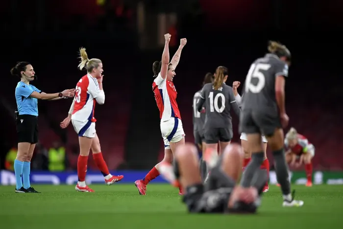 Framed Print : Arsenal FC v Real Madrid CF - UEFA Women's Champions League Quarter Finals Second Leg Arsenal FC v Real Madrid CF - UEFA Women's Champions League Quarter Finals Second Leg