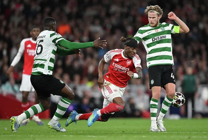 Framed Print : Arsenal FC v Sporting Clube de Portugal - UEFA Champions League 2025 / 26 Quarter-Final Second Leg