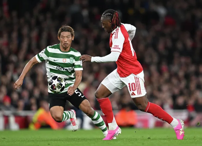 Framed Print : Arsenal FC v Sporting Clube de Portugal - UEFA Champions League 2025 / 26 Quarter-Final Second Leg