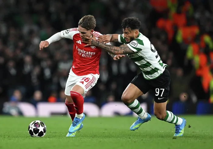 Framed Print : Arsenal FC v Sporting Clube de Portugal - UEFA Champions League 2025 / 26 Quarter-Final Second Leg