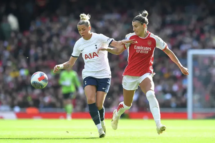 Framed Print : Arsenal FC v Tottenham Hotspur - Barclays Women´s Super League Arsenal FC v Tottenham Hotspur - Barclays Women´s Super League