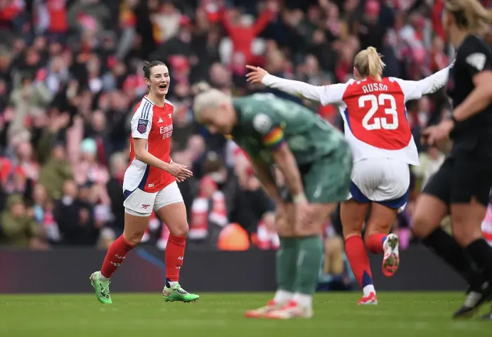 Framed Print : Arsenal FC v Tottenham Hotspur FC - Barclays Women's Super League Arsenal FC v Tottenham Hotspur FC - Barclays Women's Super League Framed Print : Arsenal FC v Tottenham Hotspur FC - Barclays Women's Super League Arsenal FC v Tottenham Hotspur FC - Barclays Women's Super League