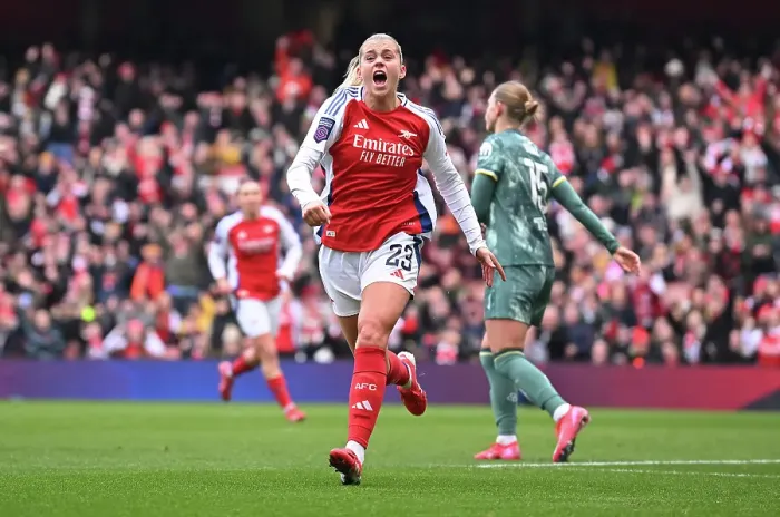Framed Print : Arsenal FC v Tottenham Hotspur FC - Barclays Women's Super League Arsenal FC v Tottenham Hotspur FC - Barclays Women's Super League