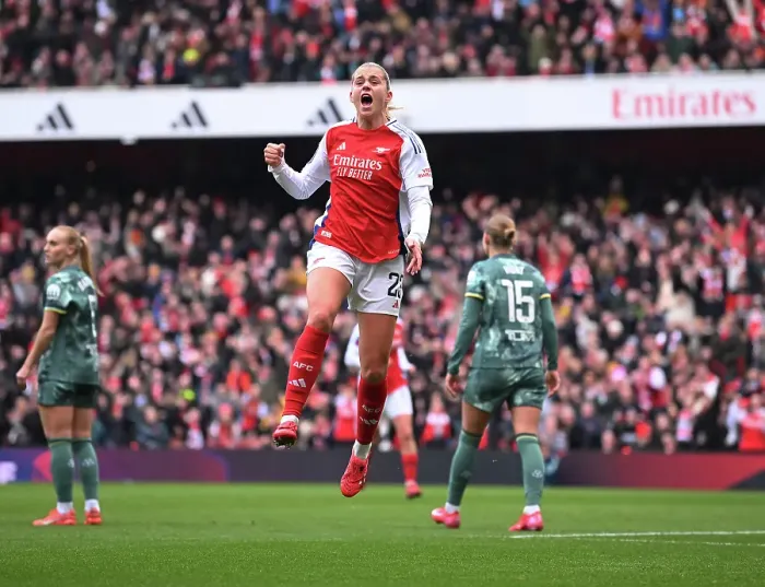 Framed Print : Arsenal FC v Tottenham Hotspur FC - Barclays Women's Super League Arsenal FC v Tottenham Hotspur FC - Barclays Women's Super League