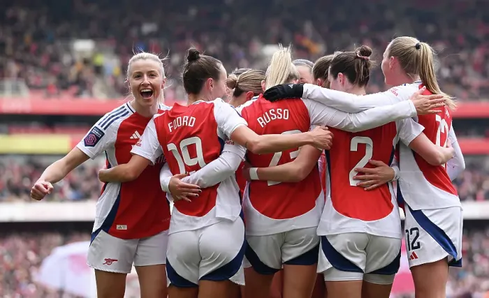 Framed Print : Arsenal FC v Tottenham Hotspur FC - Barclays Women's Super League Arsenal FC v Tottenham Hotspur FC - Barclays Women's Super League Framed Print : Arsenal FC v Tottenham Hotspur FC - Barclays Women's Super League Arsenal FC v Tottenham Hotspur FC - Barclays Women's Super League